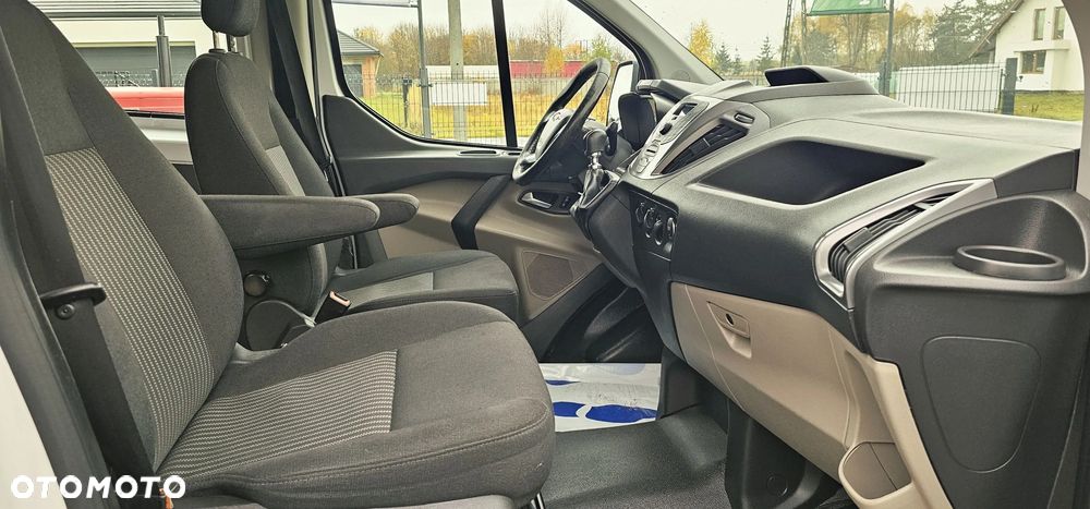 Ford Transit Custom 290 L1H1 Limited - 31