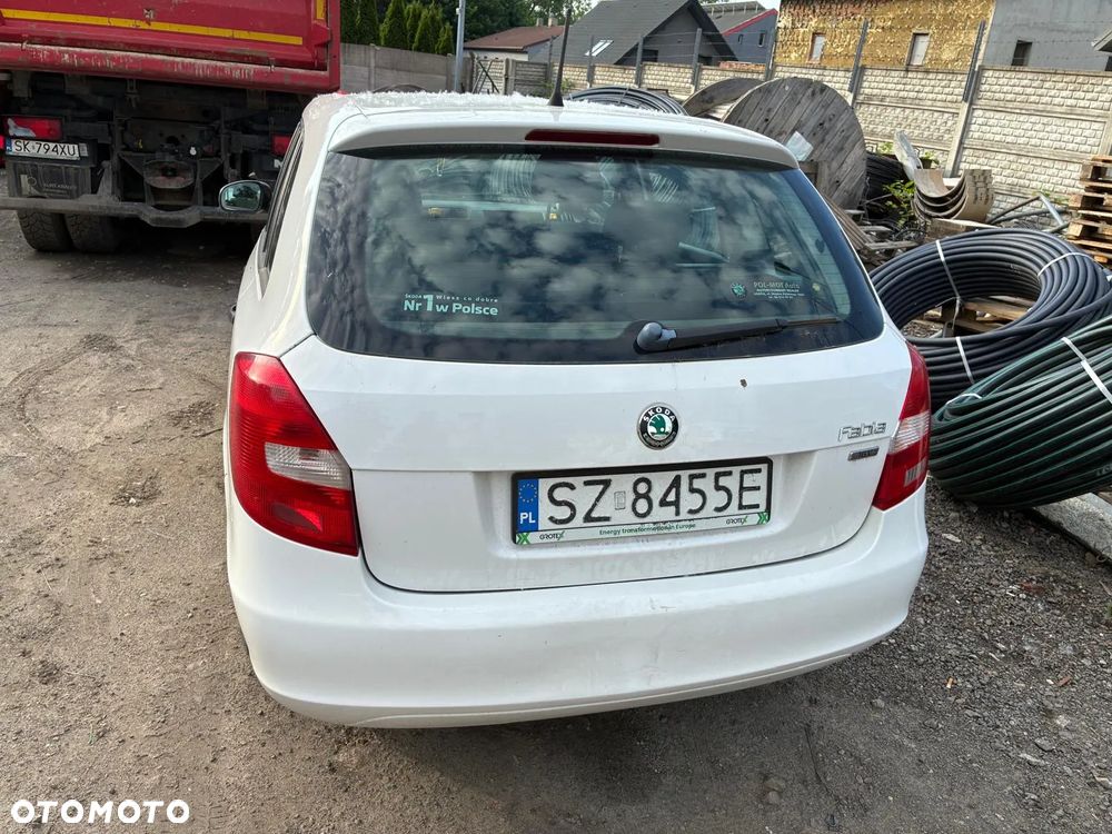 Skoda Fabia 1.4 16V Active - 8