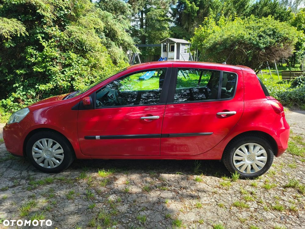 Renault Clio 1.5 dCi Alize - 1