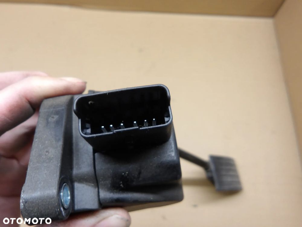 CITROEN C5 III SEDAN PEDAŁ POTENCJOMETR GAZU 9686212980 - 3