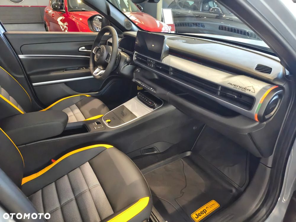 Jeep Avenger 1.2 T3 mHEV The North Face 4xe eDCT6 - 18