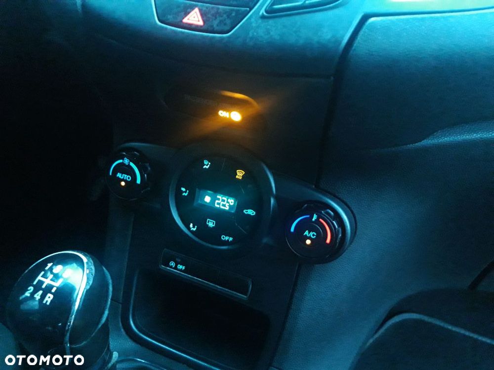 Ford Fiesta 1.6 TDCI Econetic - 15