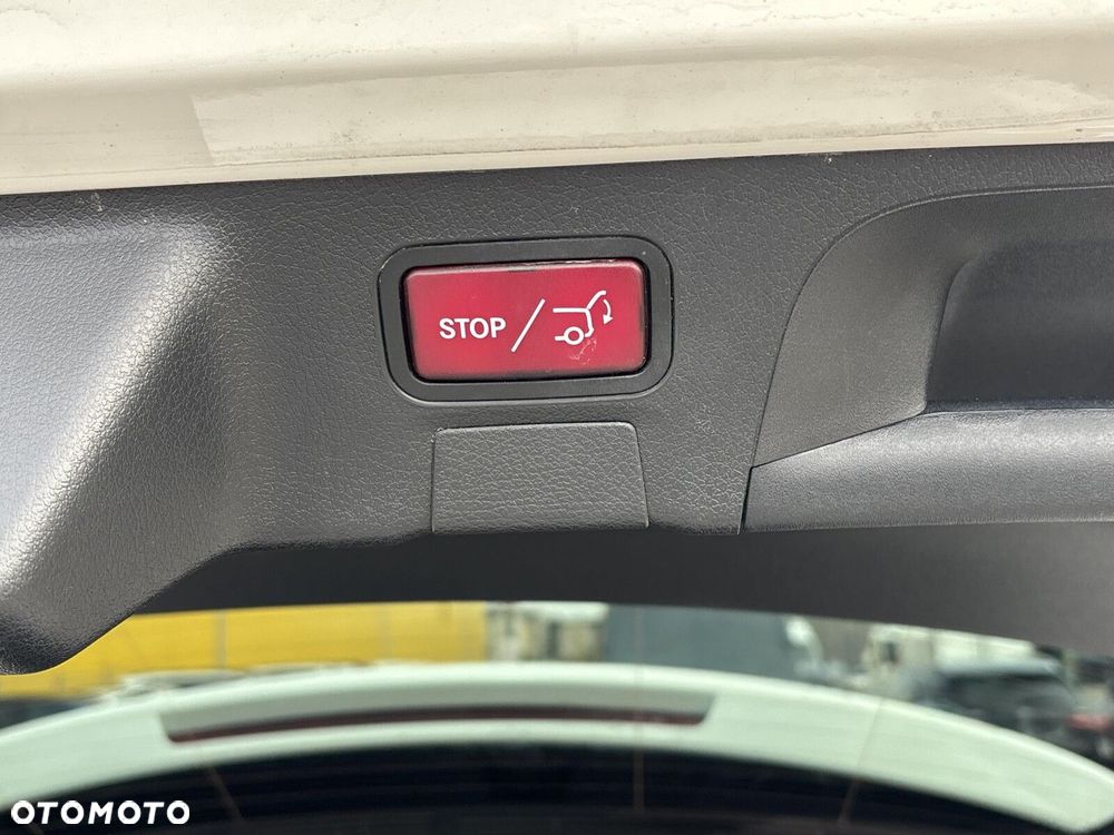 Mercedes-Benz CLA 180 AMG Line 7G-DCT - 19