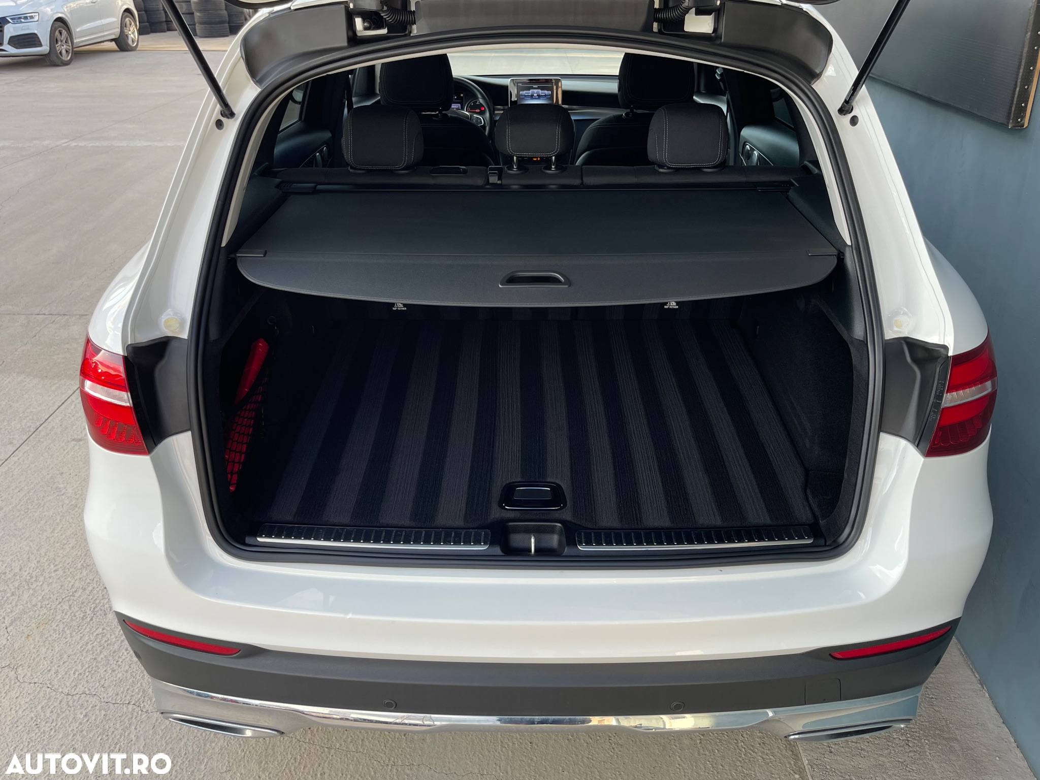 Mercedes-Benz GLC 220 d 4MATIC - 16