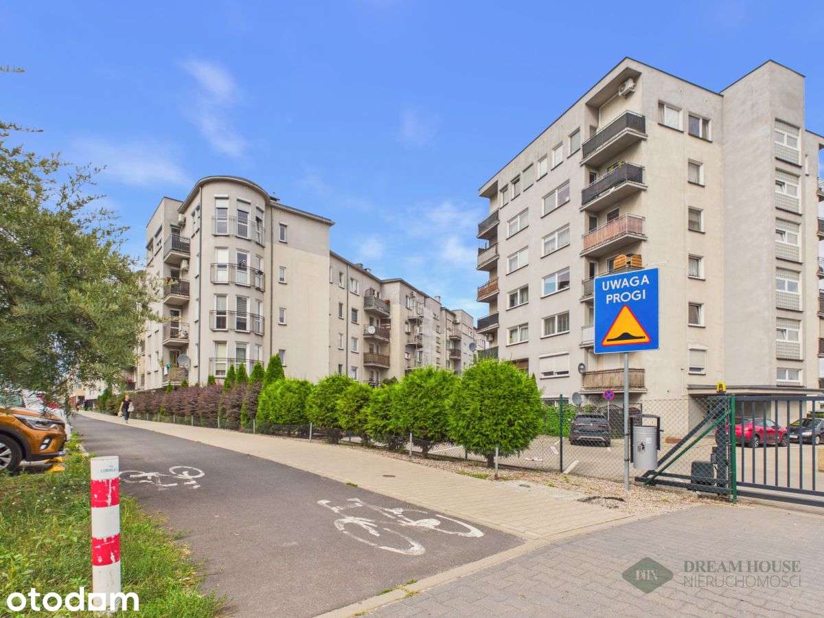 2 pokoje, balkon i własne miejsce postojowe