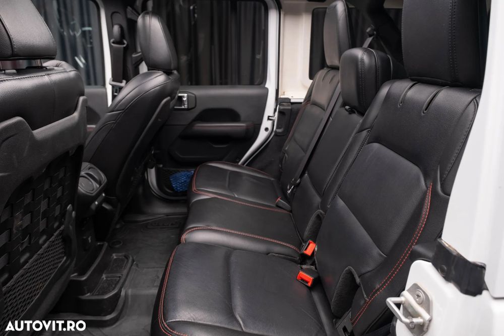 Jeep Wrangler 2.0 Turbo AT8 Rubicon - 18