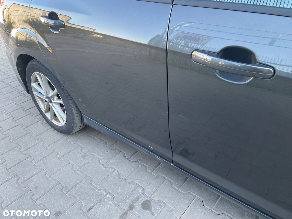 Ford Focus 1.6 Trend - 24