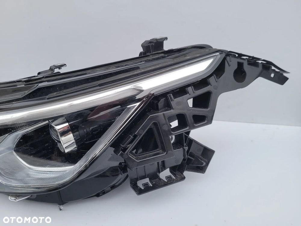 Vw Golf VIII 8 lampa przód lewa full led IQ - 2