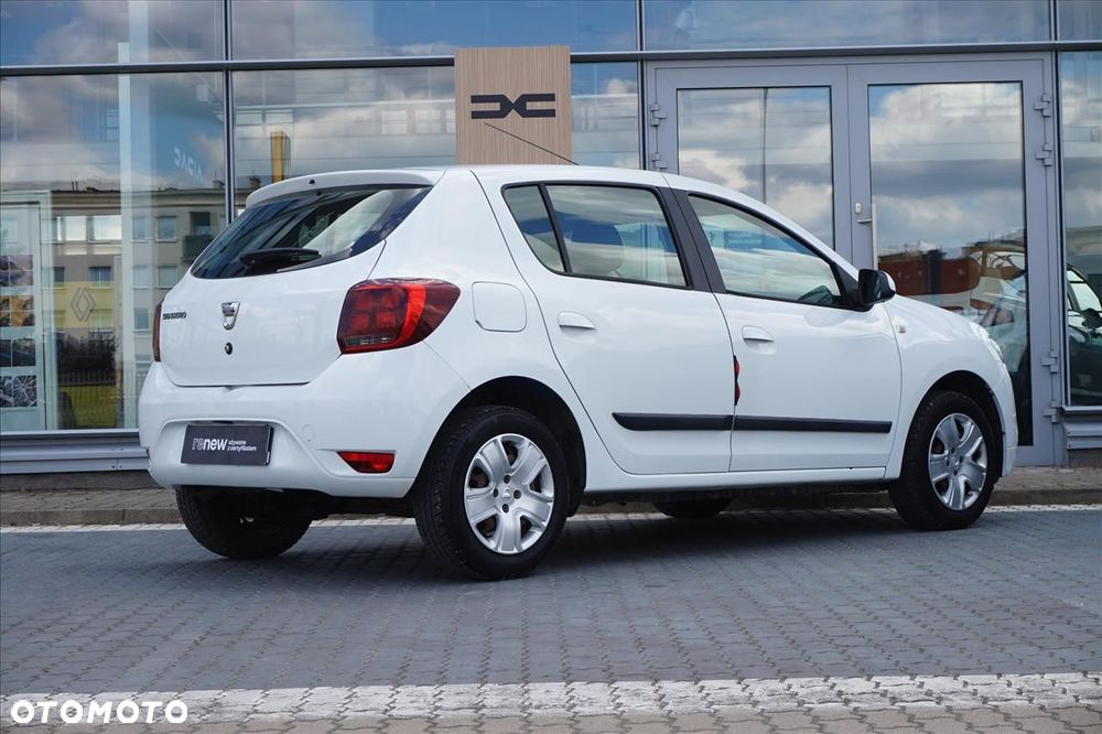 Dacia Sandero 1.2 16V Laureate - 7
