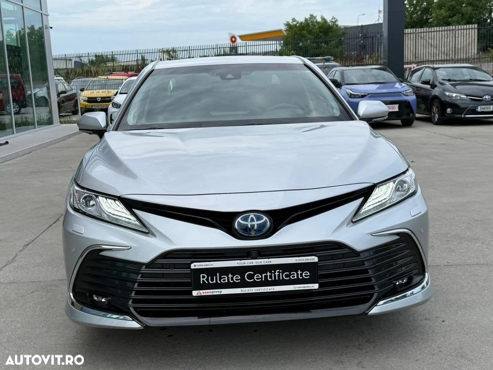 Toyota Camry 2.5 Exclusive - 4