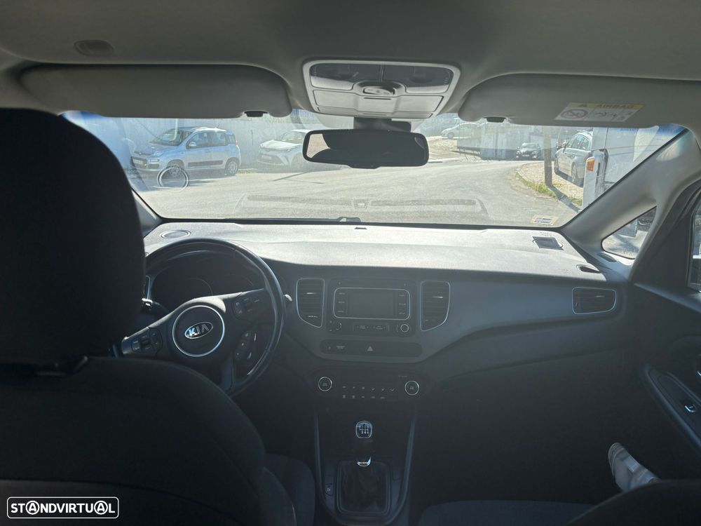 Kia Carens 1.7 CRDi ISG TX - 19