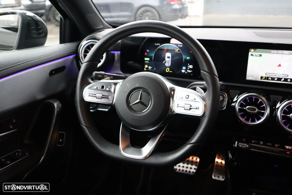 Mercedes-Benz A 250 e 8G-DCT AMG Line - 11