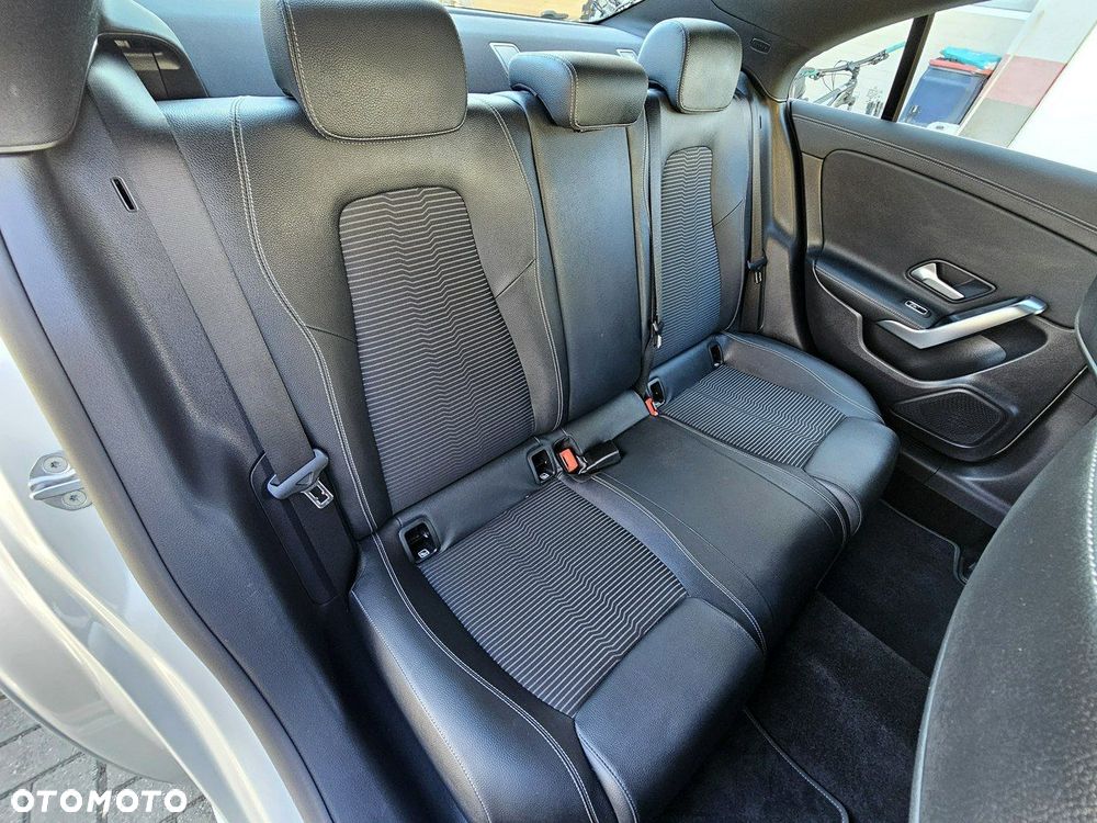 Mercedes-Benz CLA - 14