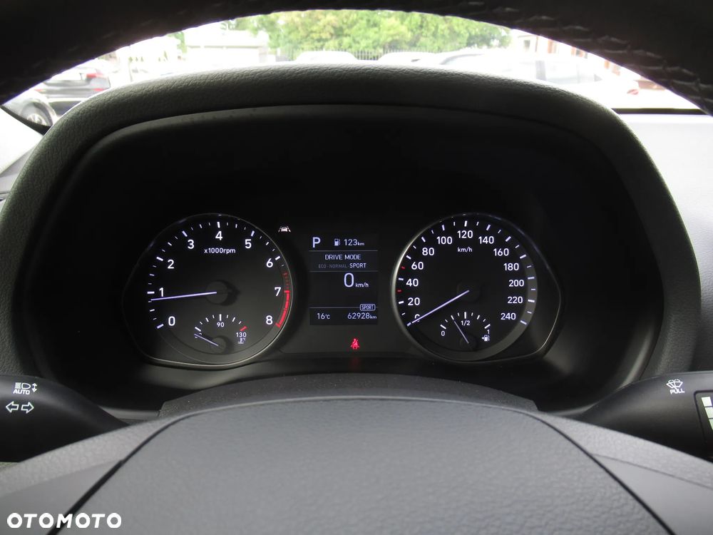 Hyundai i30 1.5 T-GDI 48V Smart DCT - 32