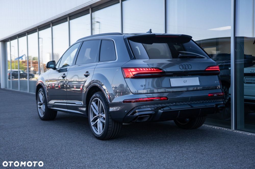Audi Q7 - 4
