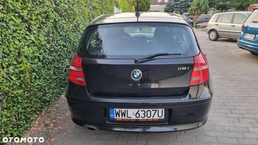BMW Seria 1 118i - 27