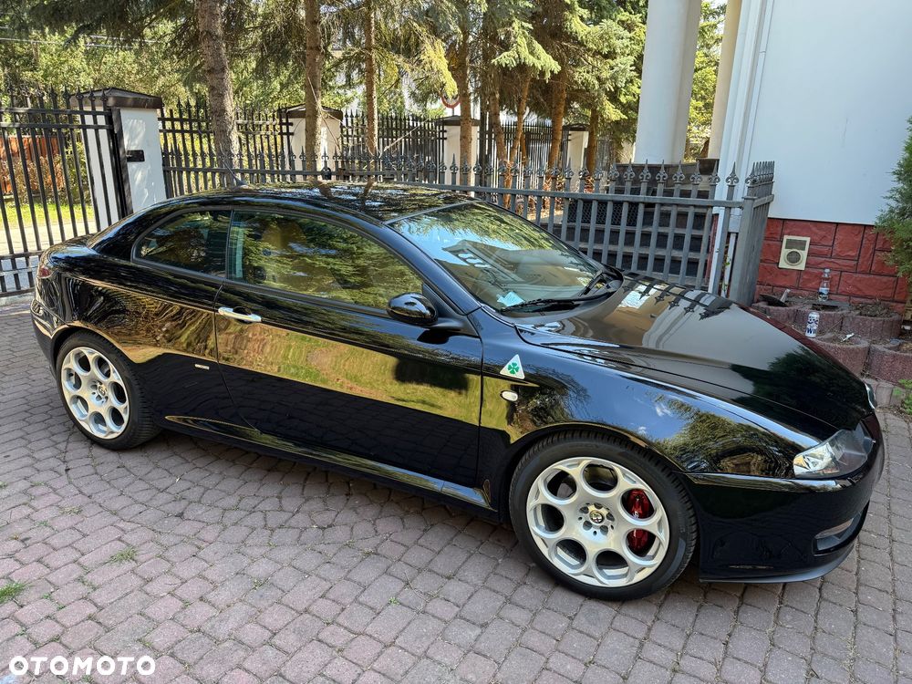 Alfa Romeo GT - 3