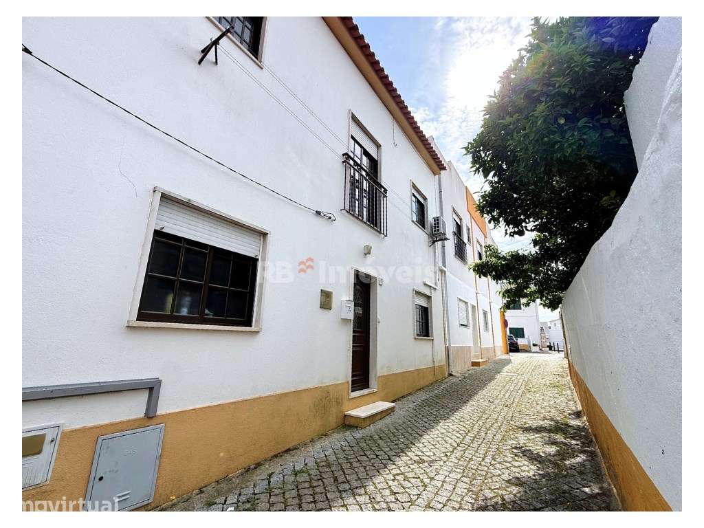 Moradia T2 Remodelada c/ Sótão, Moita do Norte - Vila Nova da Barqu... - Grande imagem: 3/41