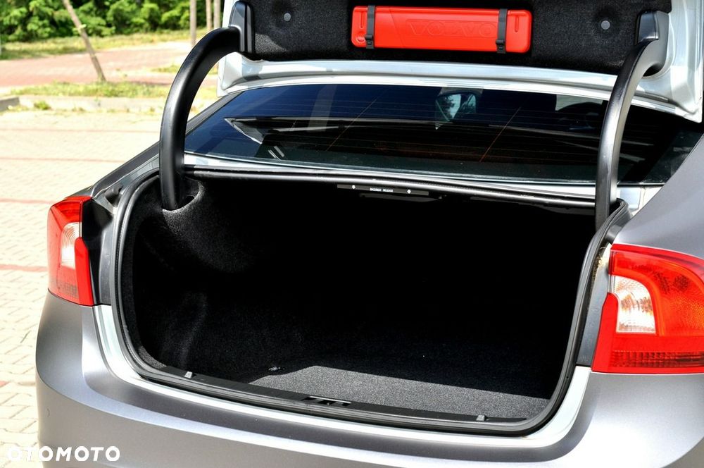 Volvo S60 D3 Drive-E R-Design Momentum - 38