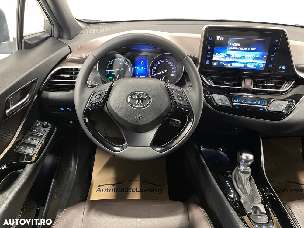Toyota C-HR Lounge - 7