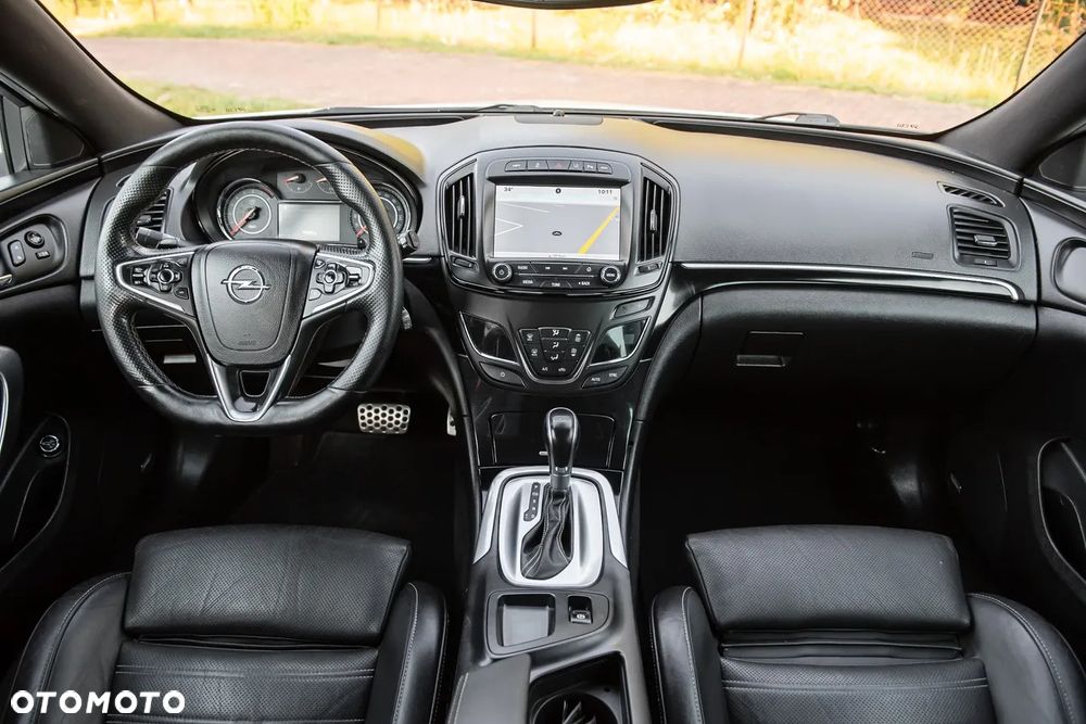 Opel Insignia 2.8 V6 Turbo 4x4 OPC - 28