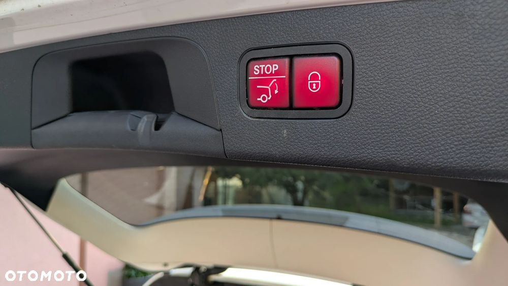 Mercedes-Benz GLC 300 4-Matic - 24