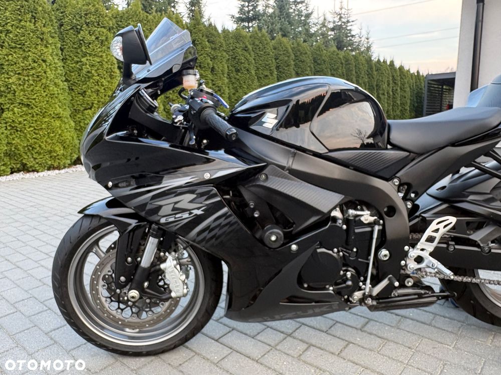 Suzuki GSX-R - 15
