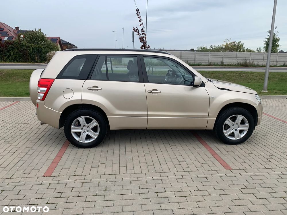 Suzuki Grand Vitara - 4
