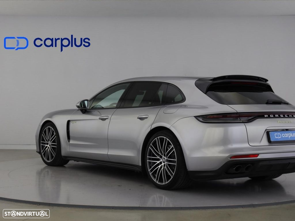 Porsche Panamera Sport Turismo 4 E-Hybrid - 5