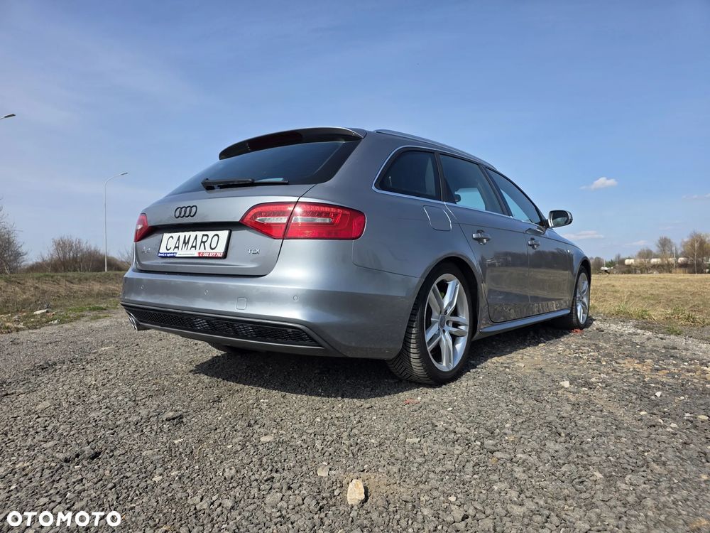Audi A4 Avant - 16