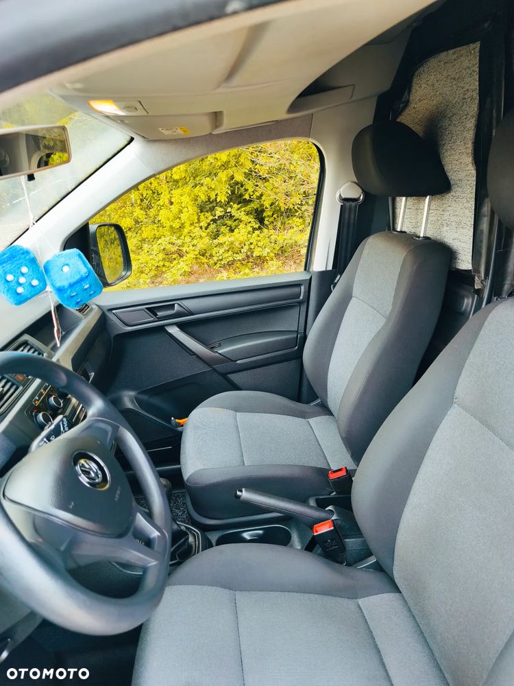 Volkswagen Caddy - 19