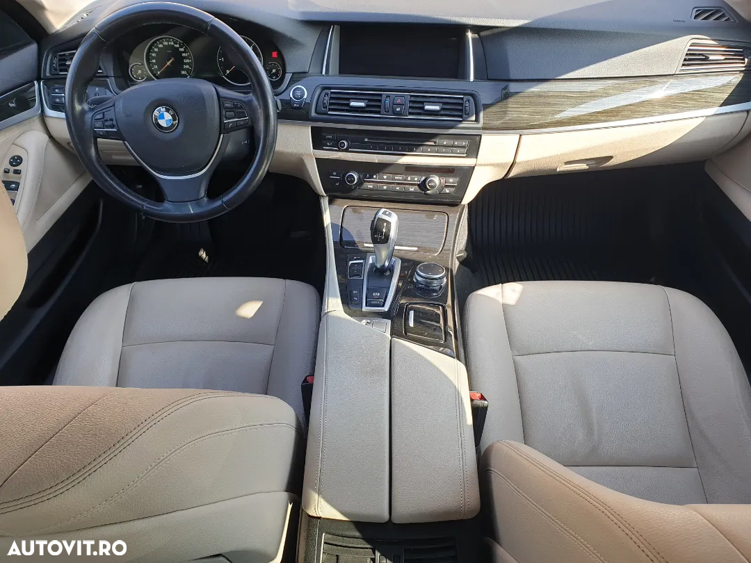 BMW Seria 5 525d xDrive AT - 20