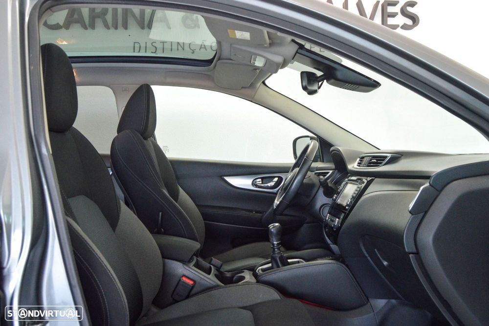 Nissan Qashqai 1.5 dCi N-Connecta - 25