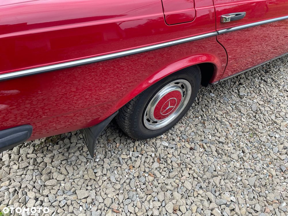 Mercedes-Benz W123 - 6