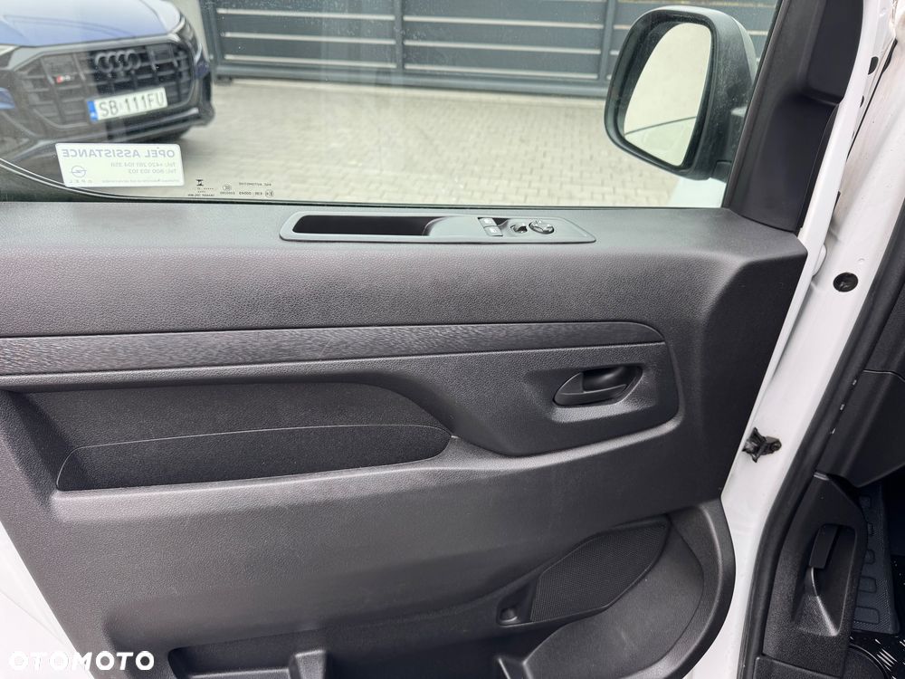 Opel Vivaro Proace Jumpy Scudo - 16