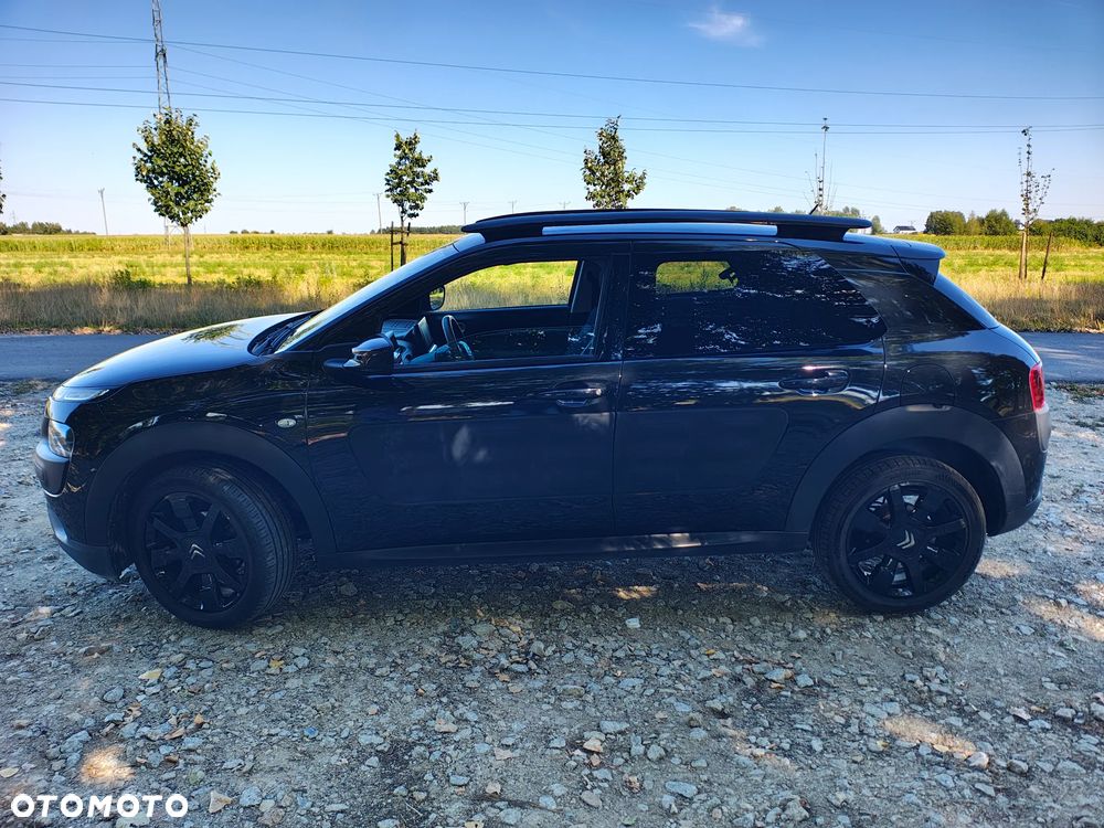 Citroën C4 Cactus 1.2 PureTech Feel S&S EAT6 - 4