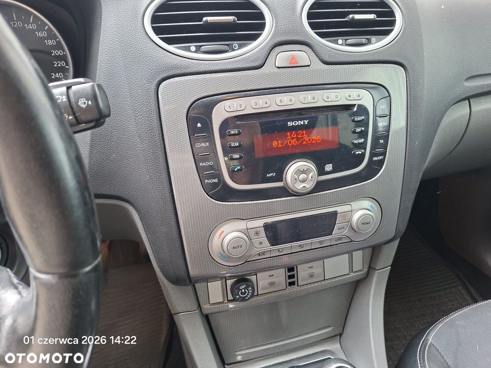Ford Focus 2.0 Titanium - 7