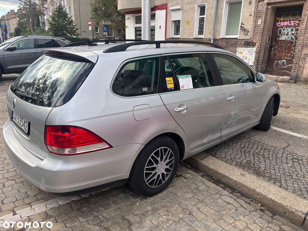 Volkswagen Golf V 1.9 TDI Comfortline - 3