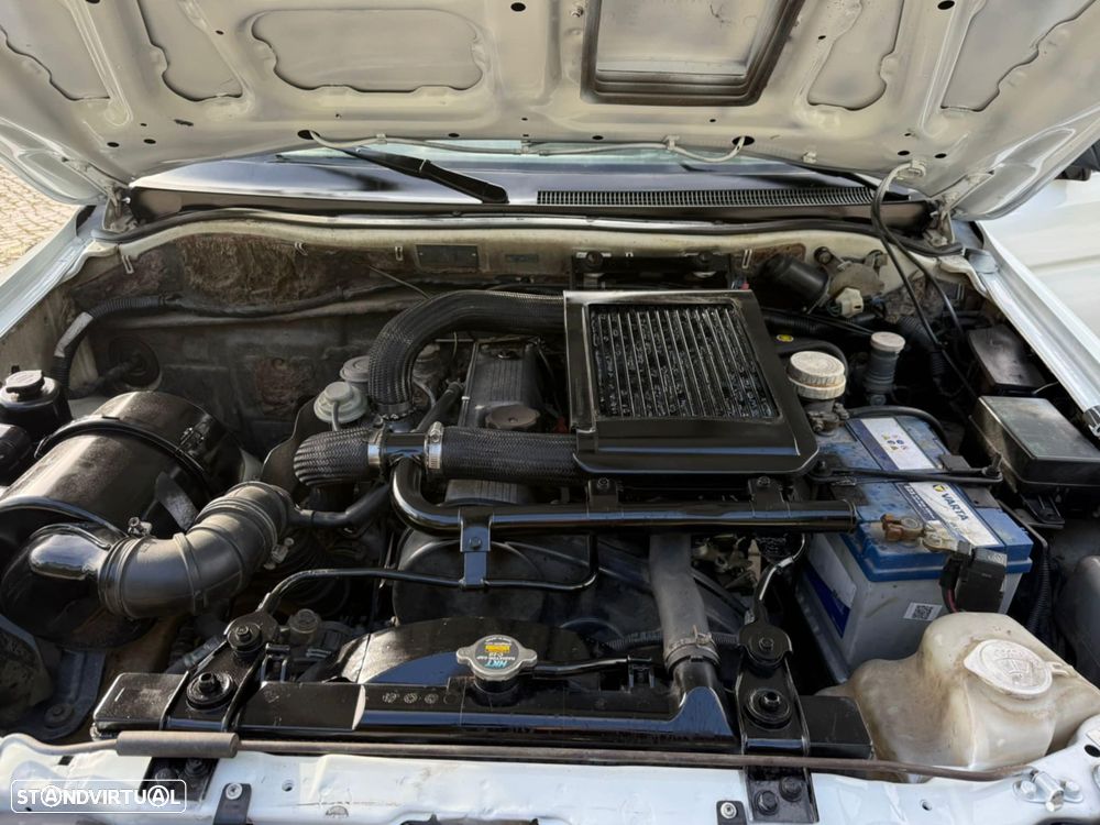 Mitsubishi L200 2.5 TD Club 3L - 13