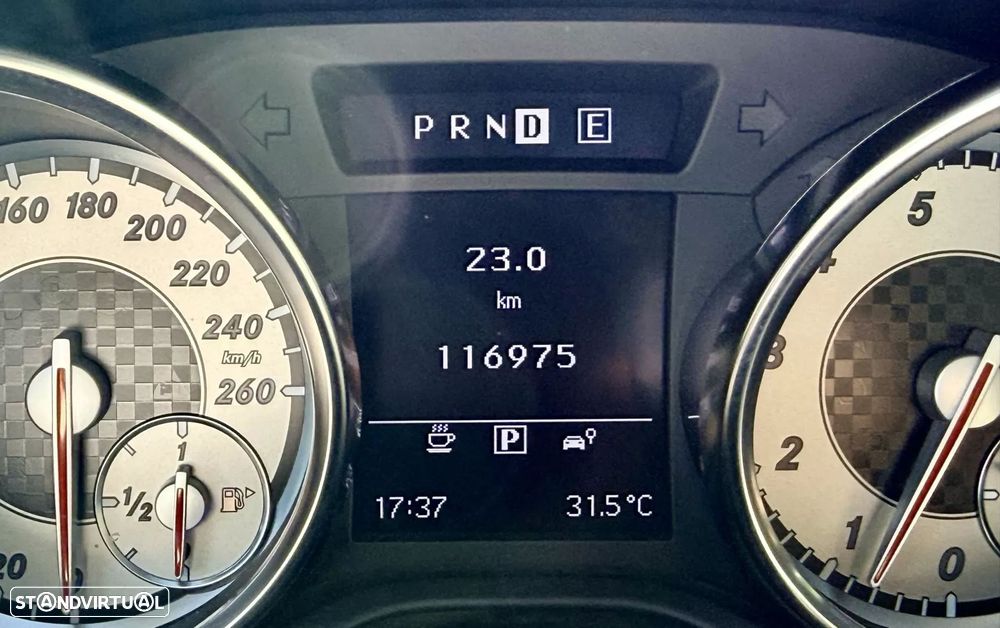 Mercedes-Benz SLK 200 (BlueEFFICIENCY) 7G-TRONIC — fotografia 54