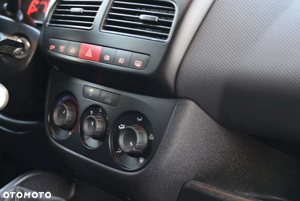 Fiat Doblo - 31