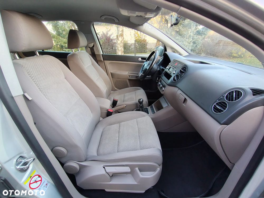 Volkswagen Golf Plus 1.6 Comfortline - 17