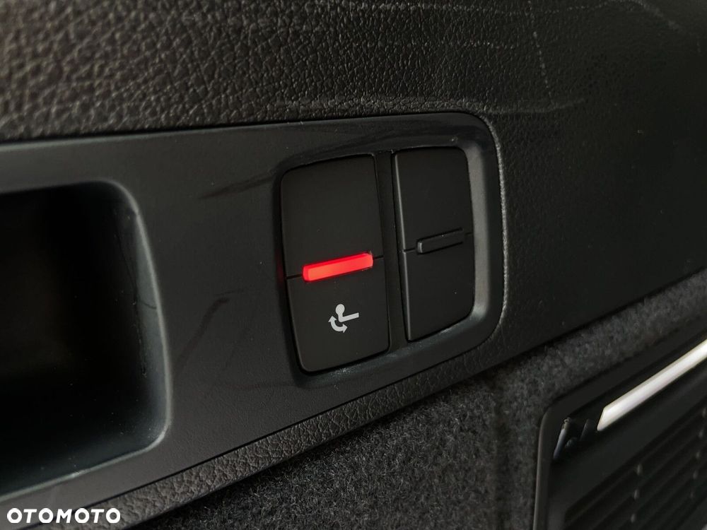 Audi Q5 50 TFSI e Quattro Advanced S tronic - 32
