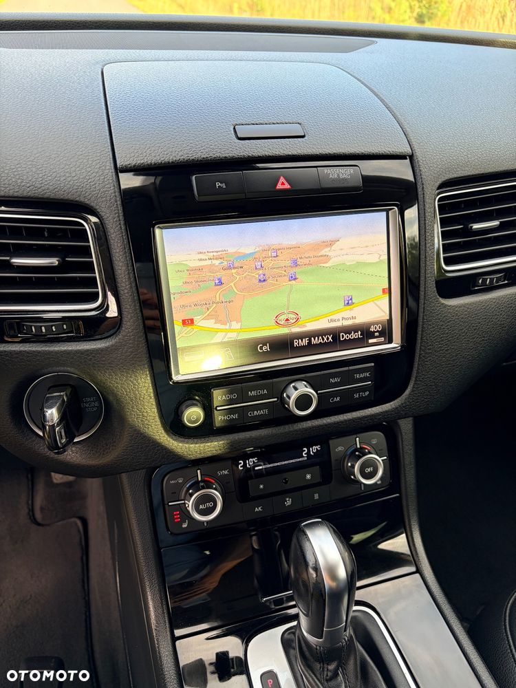 Volkswagen Touareg 3.0 V6 TDI Blue Motion DPF Automatik - 12