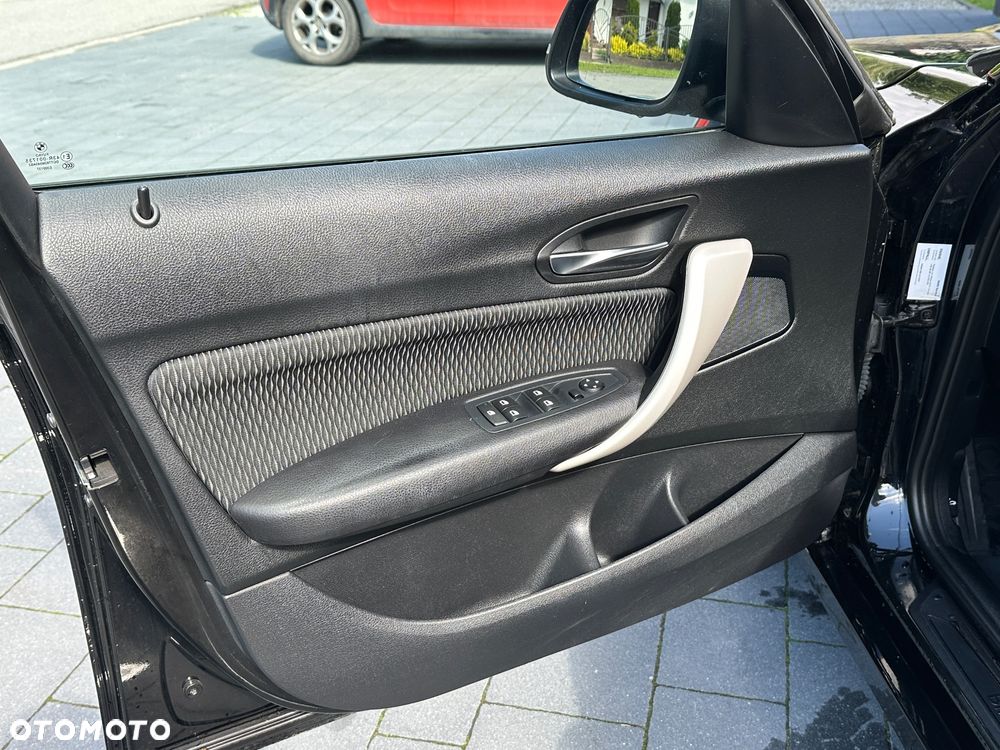 BMW Seria 1 - 11