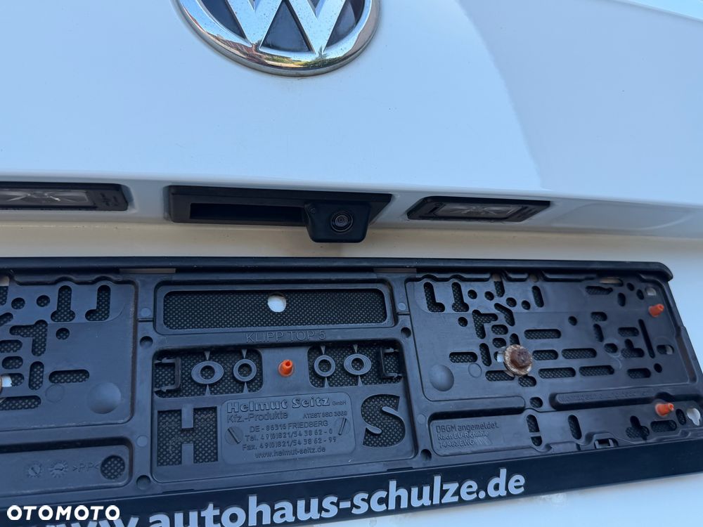 Volkswagen Tiguan - 32