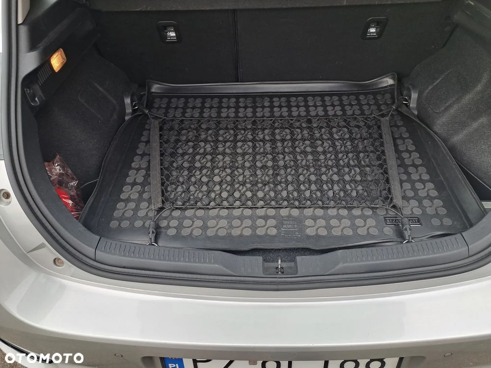 Toyota Auris - 12