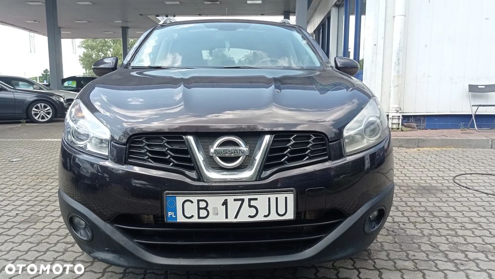 Nissan Qashqai 2.0 dCi DPF tekna - 32