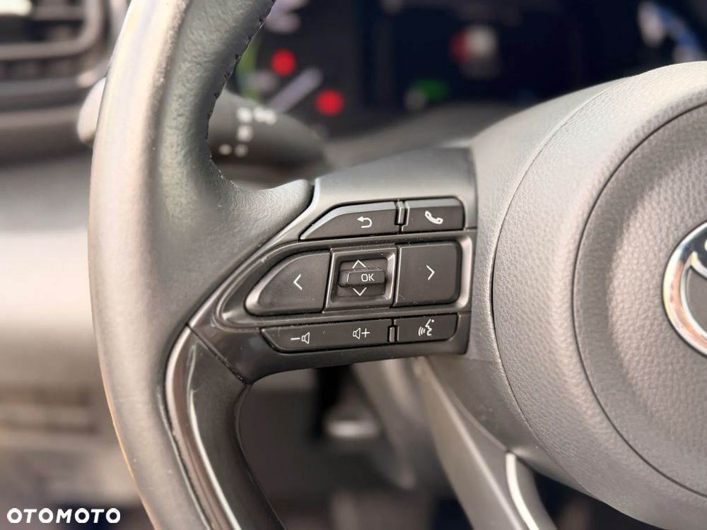 Toyota Yaris Cross Hybrid 1.5 Comfort - 25