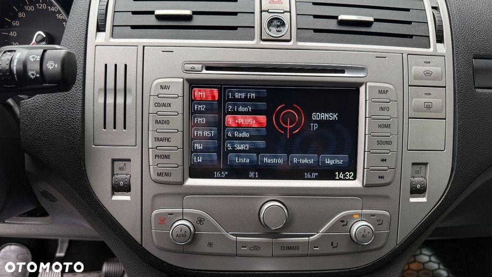 Ford Kuga - 33